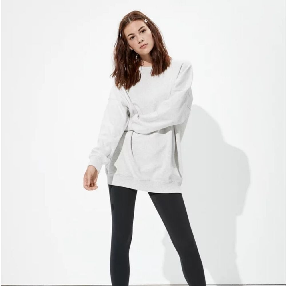 American Eagle Gray Crewneck Sweatshirt Szie L